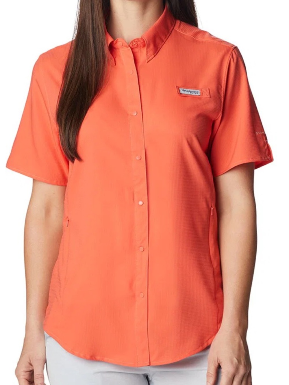 Columbia Women’s Short-Sleeve Button-Down Shirt in Coral